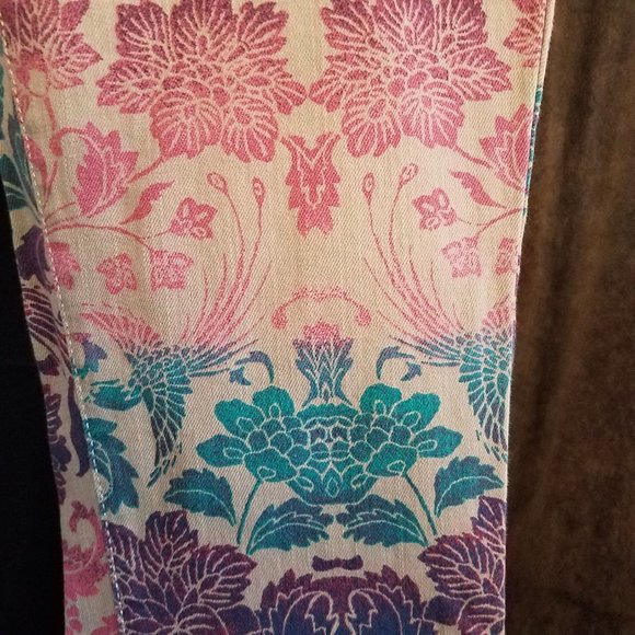 3/$35 Mossimo Floral Print Gray Skinny Jeans - Picture 5 of 11